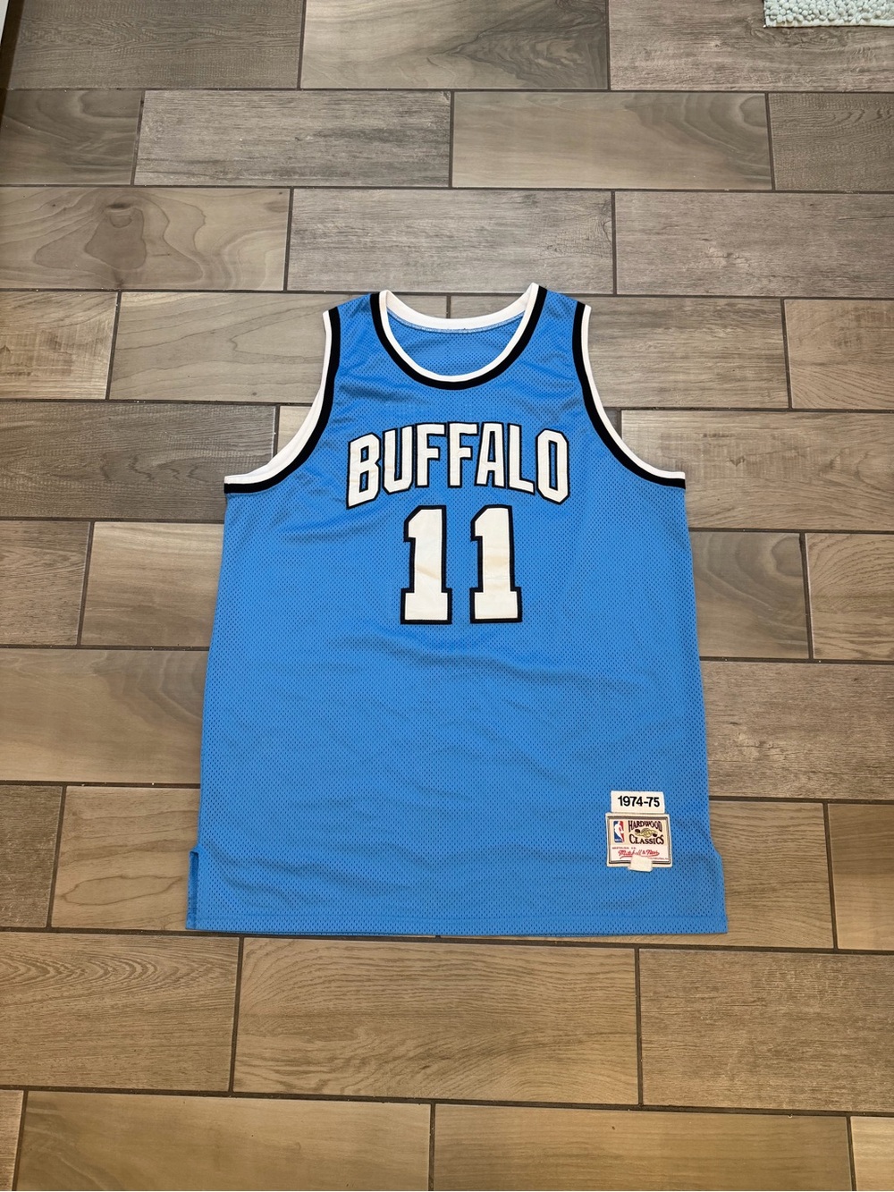 Mitchell & Ness Buffalo Braves Bob McAdoo Hardwood Classics Jersey